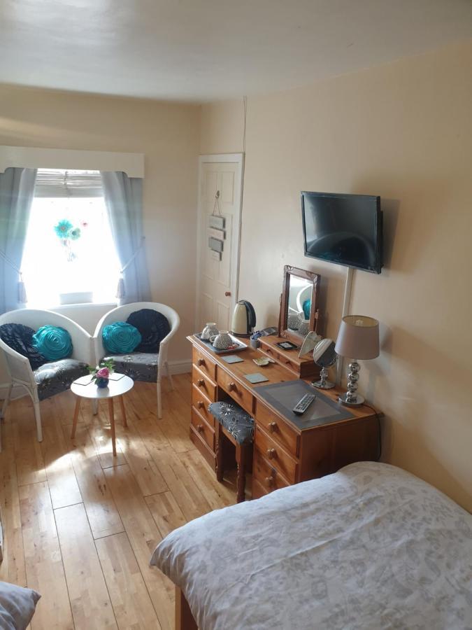 Broadlea Of Robgill Country Cottage Accommodation Bed and breakfast